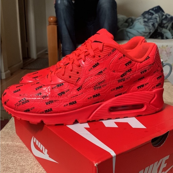 Nike Air Max 90 SE Ltr GS All Print Logo Bright Crimson size 10.5 Women - Picture 10 of 11